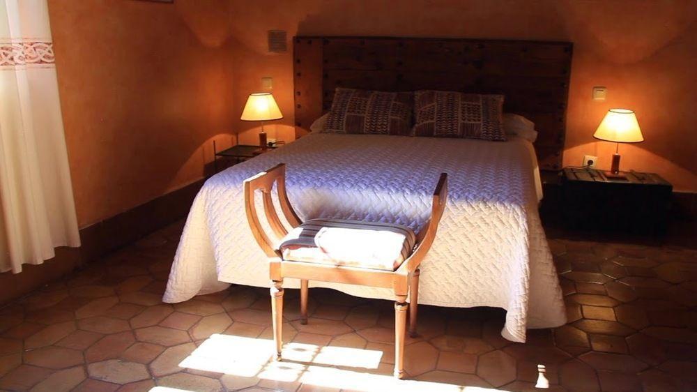 Posada De La Triste Condesa Arenas de San Pedro Dış mekan fotoğraf