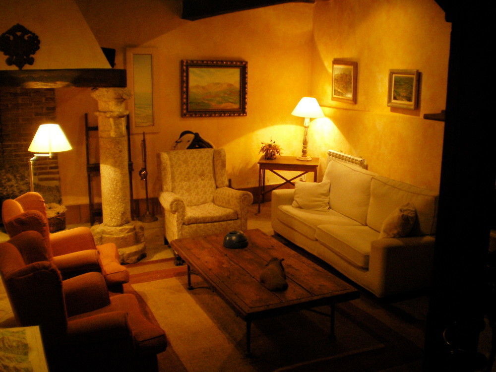 Posada De La Triste Condesa Arenas de San Pedro Dış mekan fotoğraf